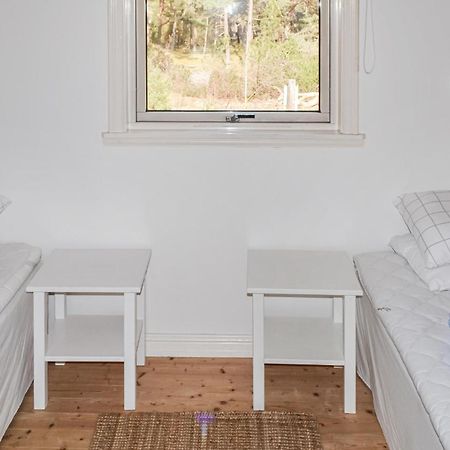 Gorgeous Home In Borrby With Wifi エクステリア 写真